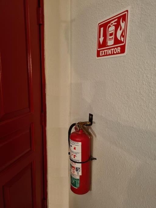 Clean&Equipped, 1-Floor 3-Bedroom Downtown House Ensenada Kültér fotó